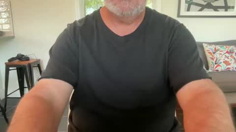 Snapshot of avgdiver chatting on October 25, 12:38 pm avgdiver online show from October 25, 12:38 pm