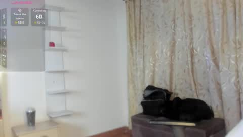 AvniWolf online show from December 11, 2:30 am