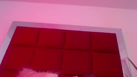 AvniWolf online show from December 9, 11:24 pm