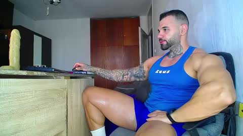 Snapshot of awerio7777 chatting on October 22, 9:23 am Santiago777 online show from October 22, 9:23 am