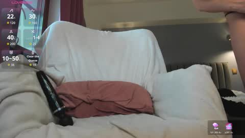 Jolie online show from March 20, 9:03 am