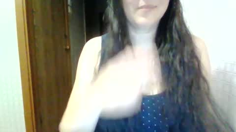 awesomeladyy online show from April 29, 6:46 pm