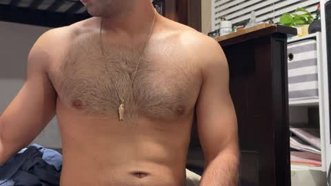 Axel Palacios online show from April 11, 8:40 am