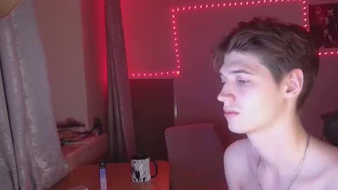 axel_0ne online show from February 17, 3:44 pm