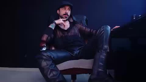 AxelColton online show from October 23, 10:28 am