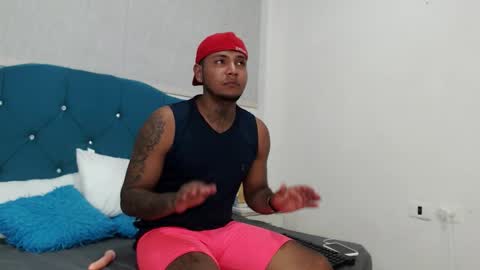 axell_kinng online show from February 26, 4:05 am