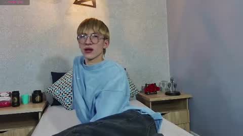 axell_stone online show from June 11, 9:02 pm