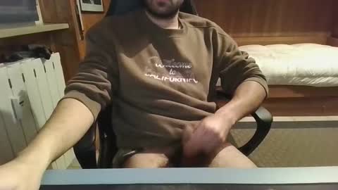 Snapshot of axelxidan chatting on October 27, 7:03 pm Axel online show from October 27, 7:03 pm