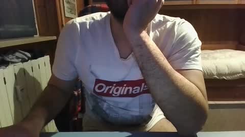 Snapshot of axelxidan chatting on December 28, 4:30 pm Axel online show from December 28, 4:30 pm