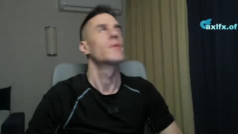 Axl online show from April 16, 9:39 pm