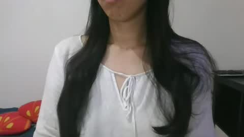 axue online show from February 24, 8:17 am