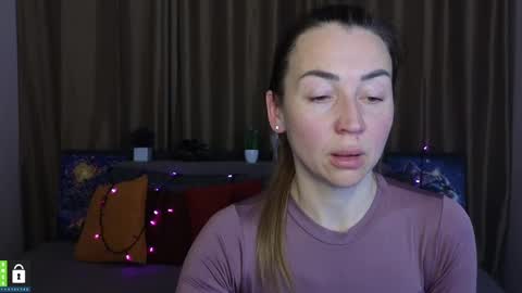 Jully online show from March 4, 6:26 am