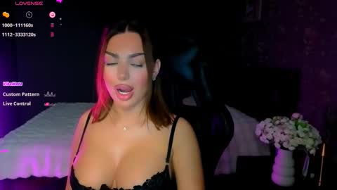  Ayla Demir  online show from February 25, 9:51 pm