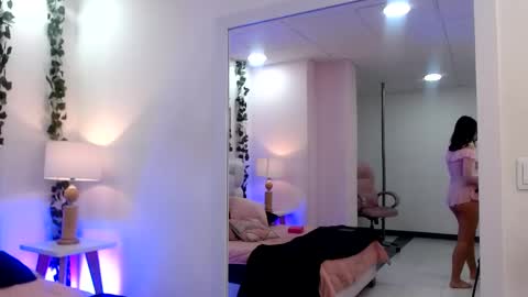 Ayla online show from June 2, 7:27 pm