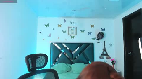 Aylin online show from February 20, 10:15 pm