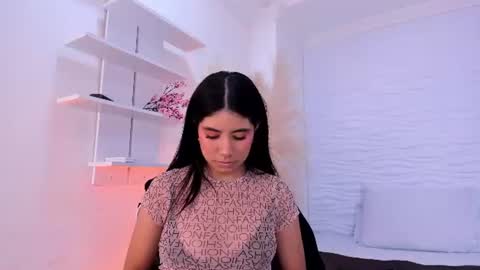 aylinlove_ online show from July 25, 11:08 am