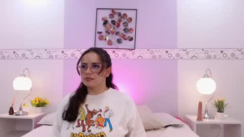 ayra_gh online show from June 2, 4:36 am