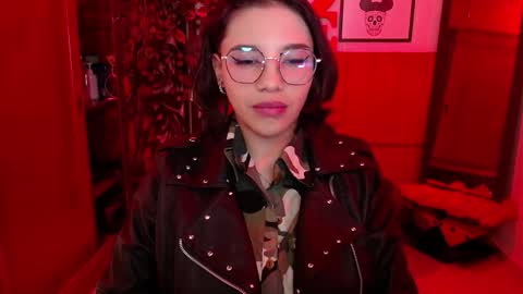 sofia online show from December 18, 12:50 am