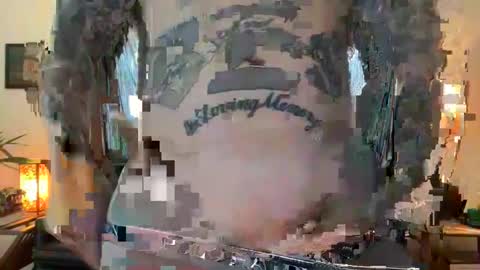 Snapshot of az_tatts chatting on September 28, 10:19 pm az_tatts online show from September 28, 10:19 pm