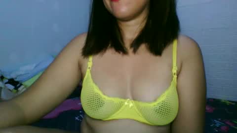 azelliya2018 online show from April 25, 12:07 pm