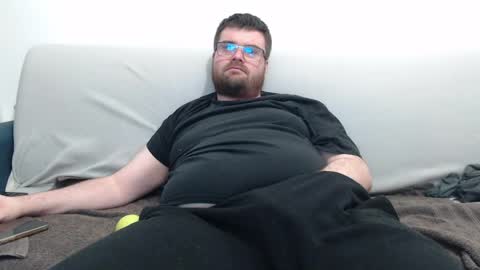 Azer online show from April 3, 8:38 pm