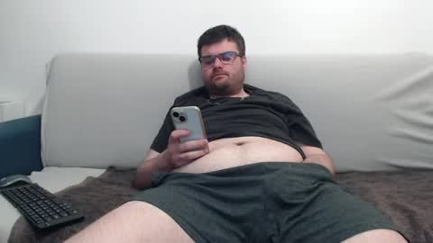 Azer online show from April 15, 8:42 pm