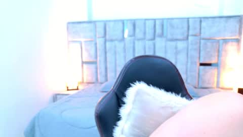 Azul online show from February 18, 12:27 pm