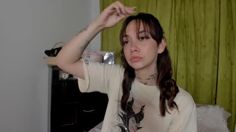 azumi saan online show from April 9, 2:04 am