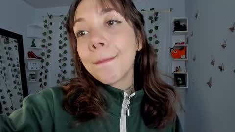 azumi saan online show from November 27, 3:03 am