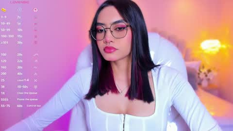 Azura online show from April 23, 7:26 pm