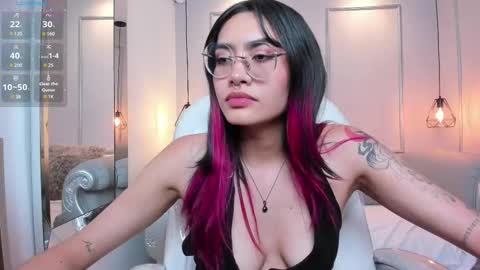 Azura online show from March 4, 1:23 am