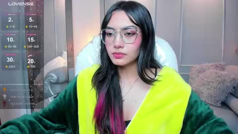 Azura online show from November 15, 1:29 am