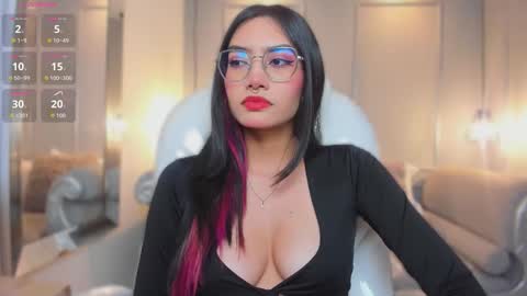 Azura online show from February 20, 7:27 pm