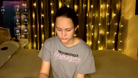 Anny Simpson online show from January 18, 8:07 pm