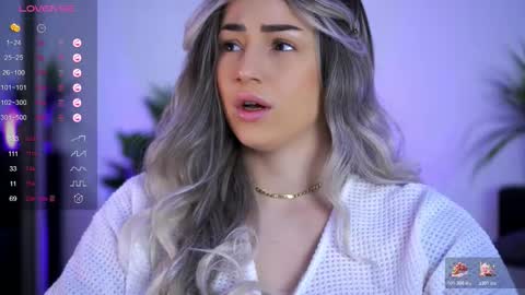 Inna online show from December 19, 4:30 am