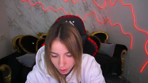 Babe online show from February 11, 11:42 am