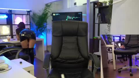 Olivia and Lexi online show from May 21, 8:26 pm