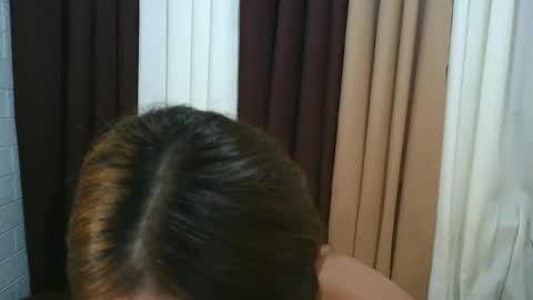 hello every one i am maxine online show from April 19, 6:10 pm