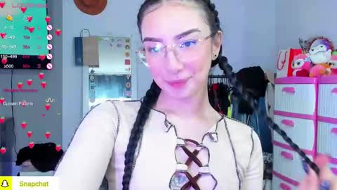 lily online show from October 20, 10:31 am