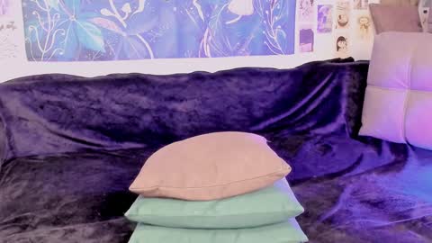 Jane online show from December 18, 8:14 pm