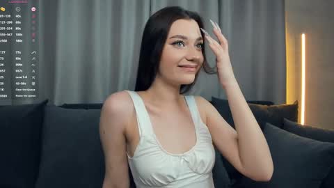 Anita online show from April 18, 7:07 pm