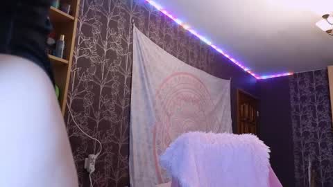 Alice online show from July 28, 8:52 pm
