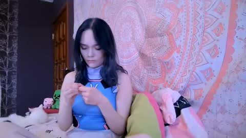 Alice online show from April 21, 9:38 am