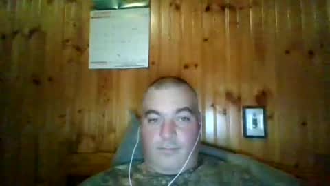 Darren online show from December 4, 10:24 pm