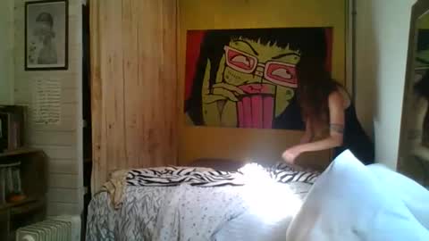 babydemon6 online show from June 8, 1:45 pm