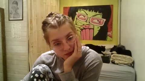 babydemon6 online show from June 1, 9:49 pm