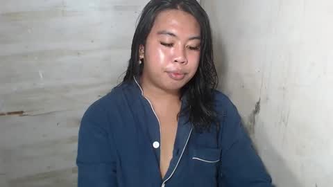 Freya online show from December 4, 12:38 pm