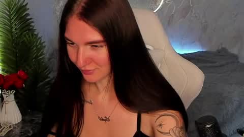 Sophia online show from July 27, 3:04 am