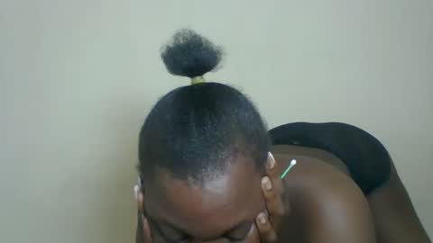 Rossy Kwekwe online show from February 8, 7:45 am