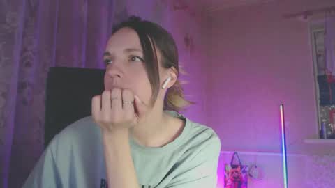 Sonya online show from February 6, 9:50 pm